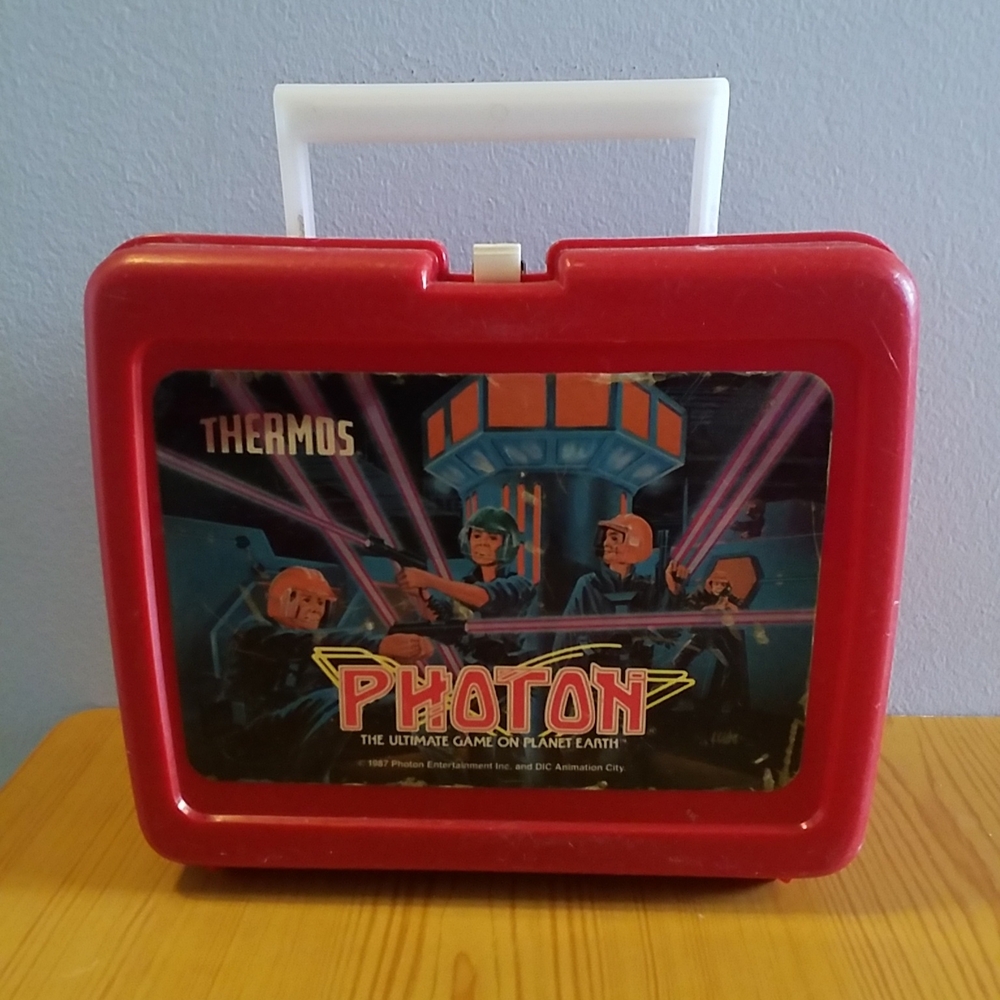 THERMOS PHOTON 1987 Vintage Red Lunch Box / Thermos